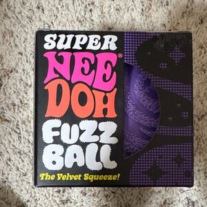 Super Nee Doh Fuzz Ball - Purple Velvet Squeeze